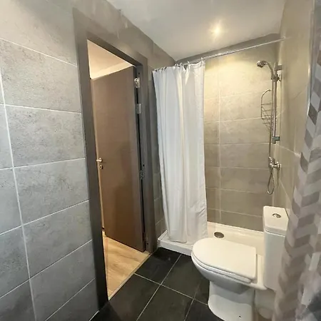 Cosy 4 Bedroom Apt With Use Of Pool St. Paul's Bay Exterior photo