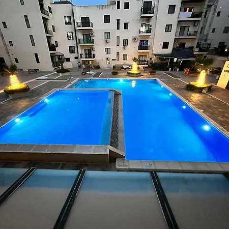 Cosy 4 Bedroom Apt With Use Of Pool St. Paul's Bay Exterior photo