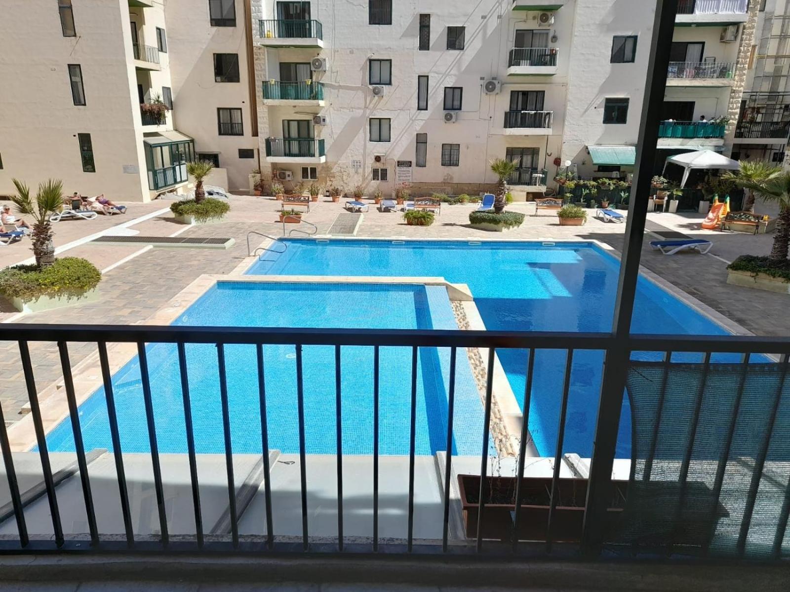 Cosy 4 Bedroom With Use Of Pool St. Paul's Bay